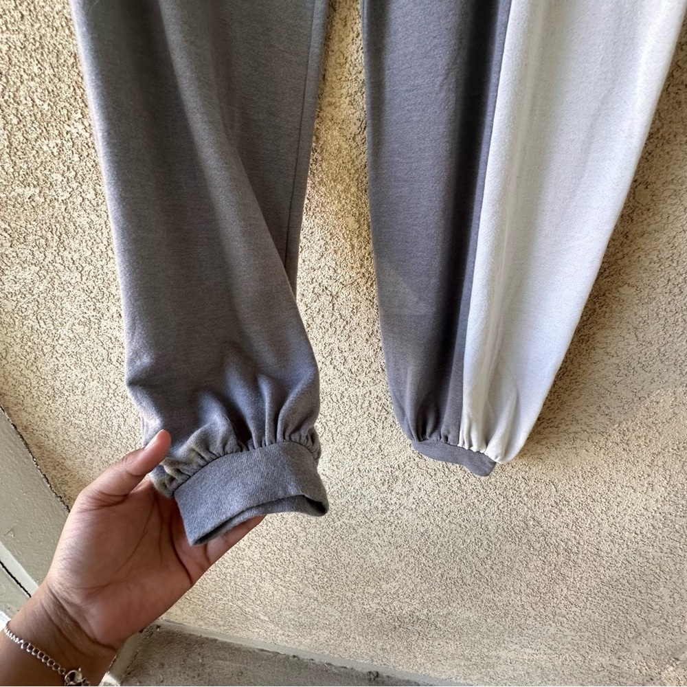 Hummingbird Gray Knit Joggers color block - Picture 4 of 5